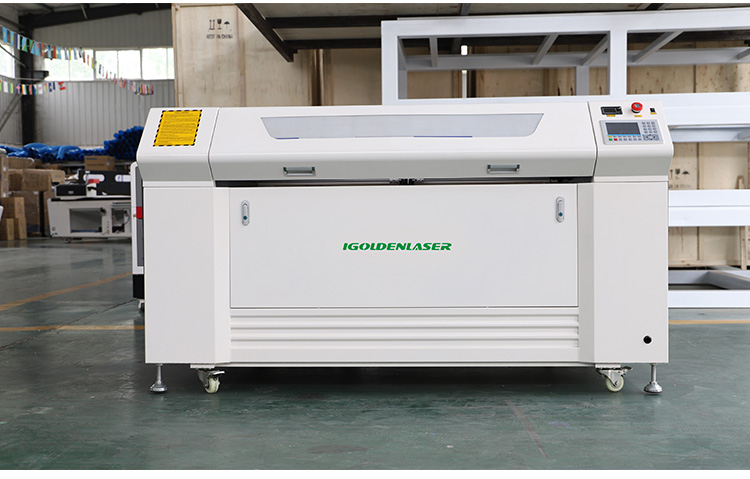 CO2 Laser Engraving Cutting Machine