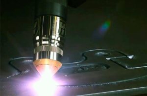 Plasma-Cutting