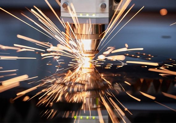 laser cutters power to cut steel 